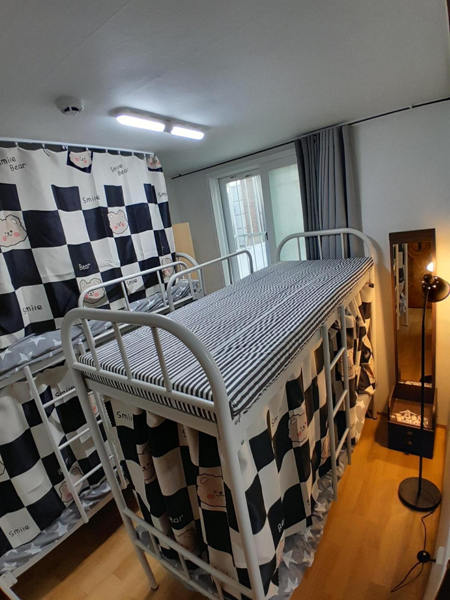 Disco Pangpang Guesthouse Incheon Phòng bức ảnh