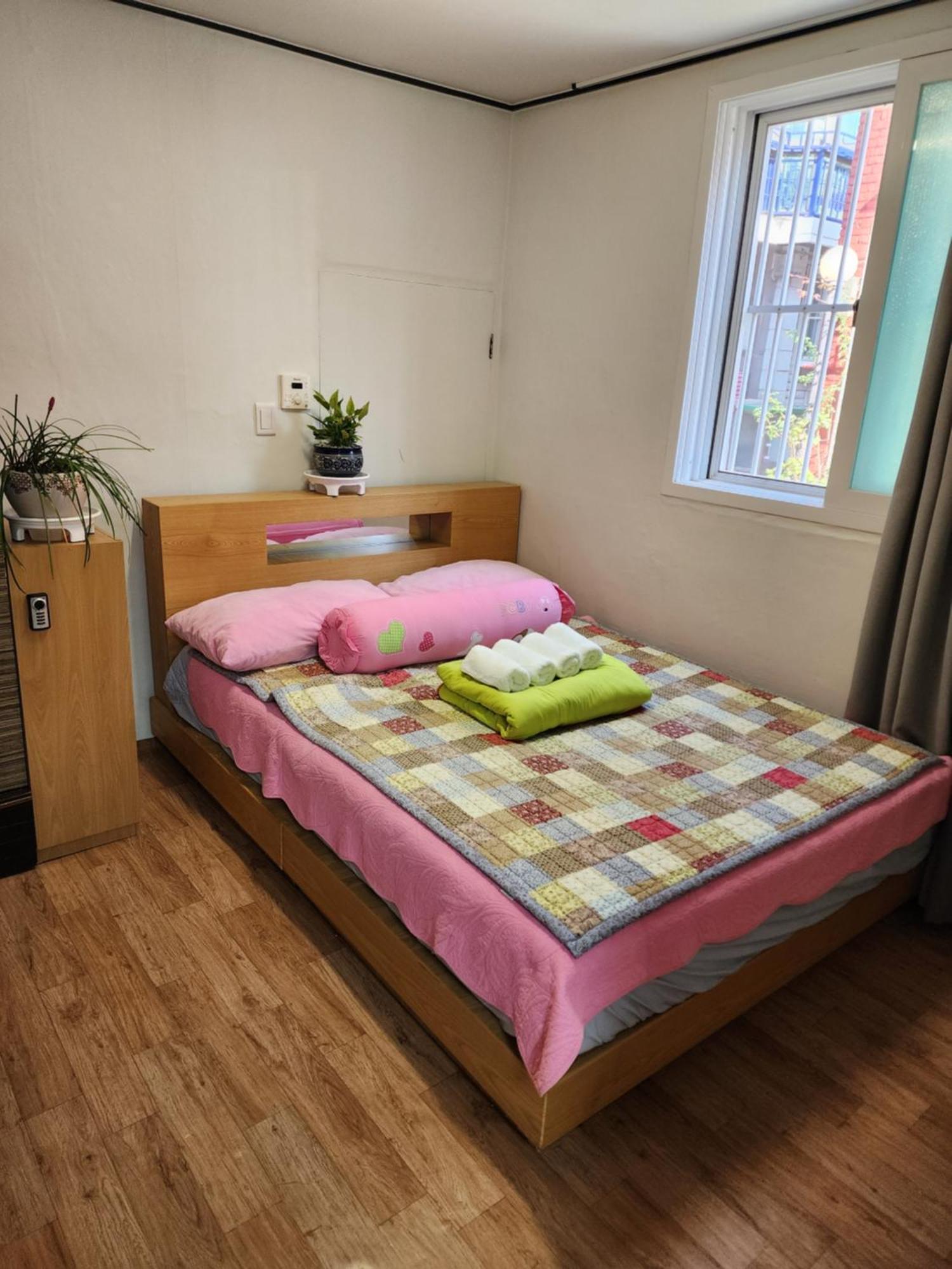 Disco Pangpang Guesthouse Incheon Phòng bức ảnh