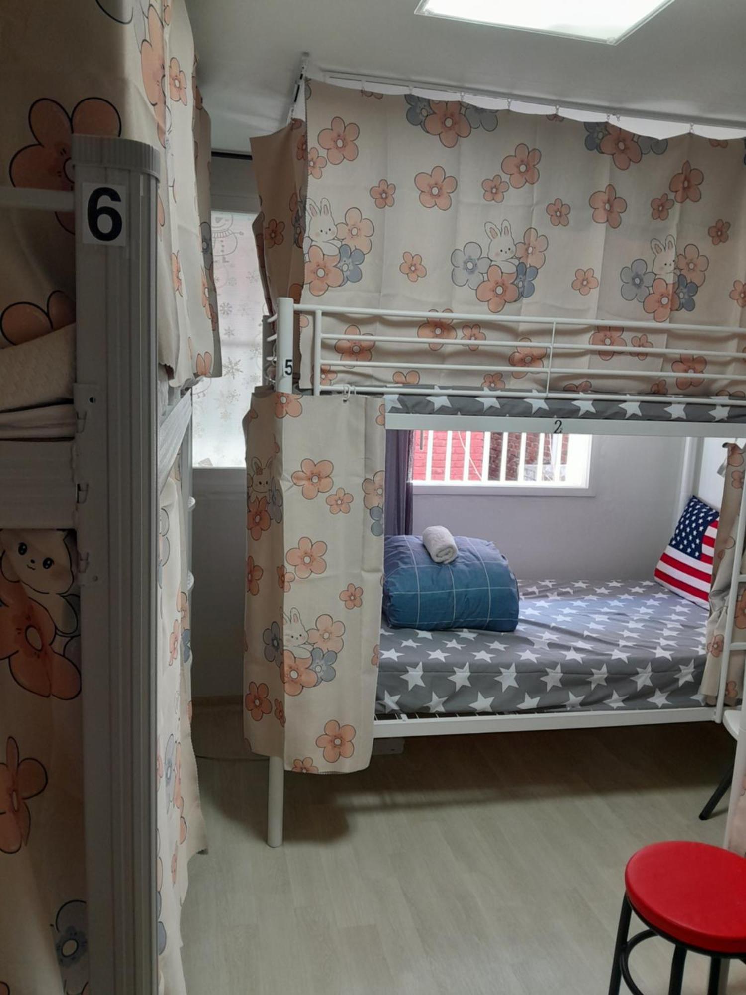 Disco Pangpang Guesthouse Incheon Ngoại thất bức ảnh